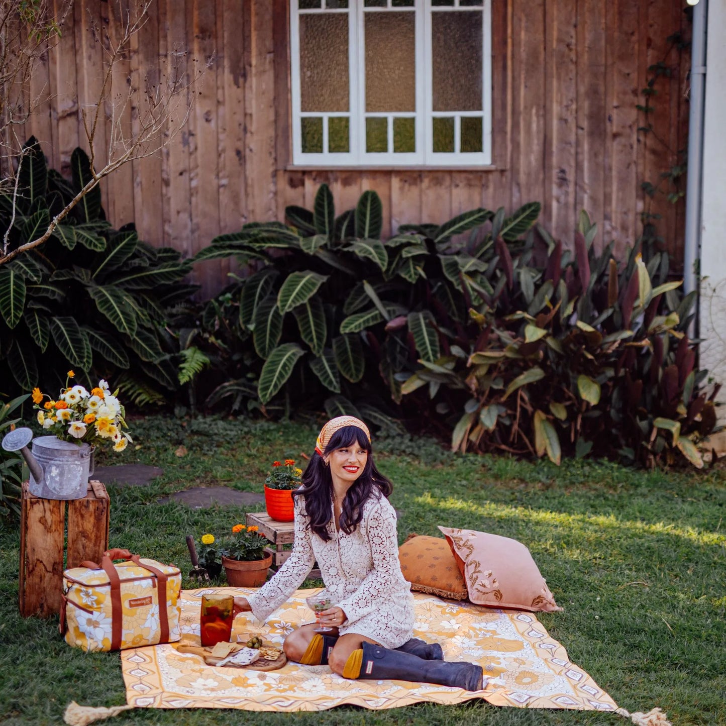 Lola Picnic Rug - Honey