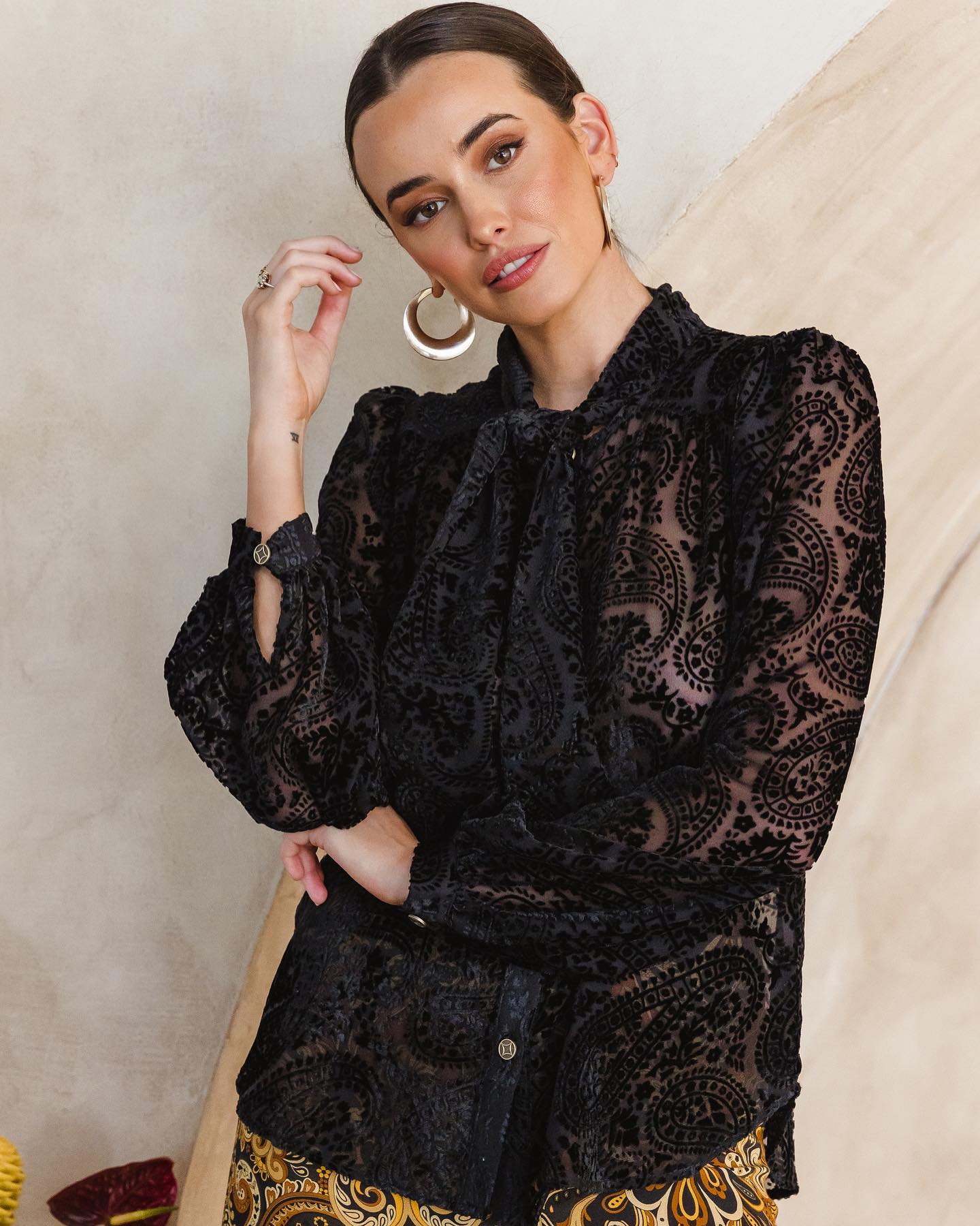 Orchid Blouse - Black Velvet