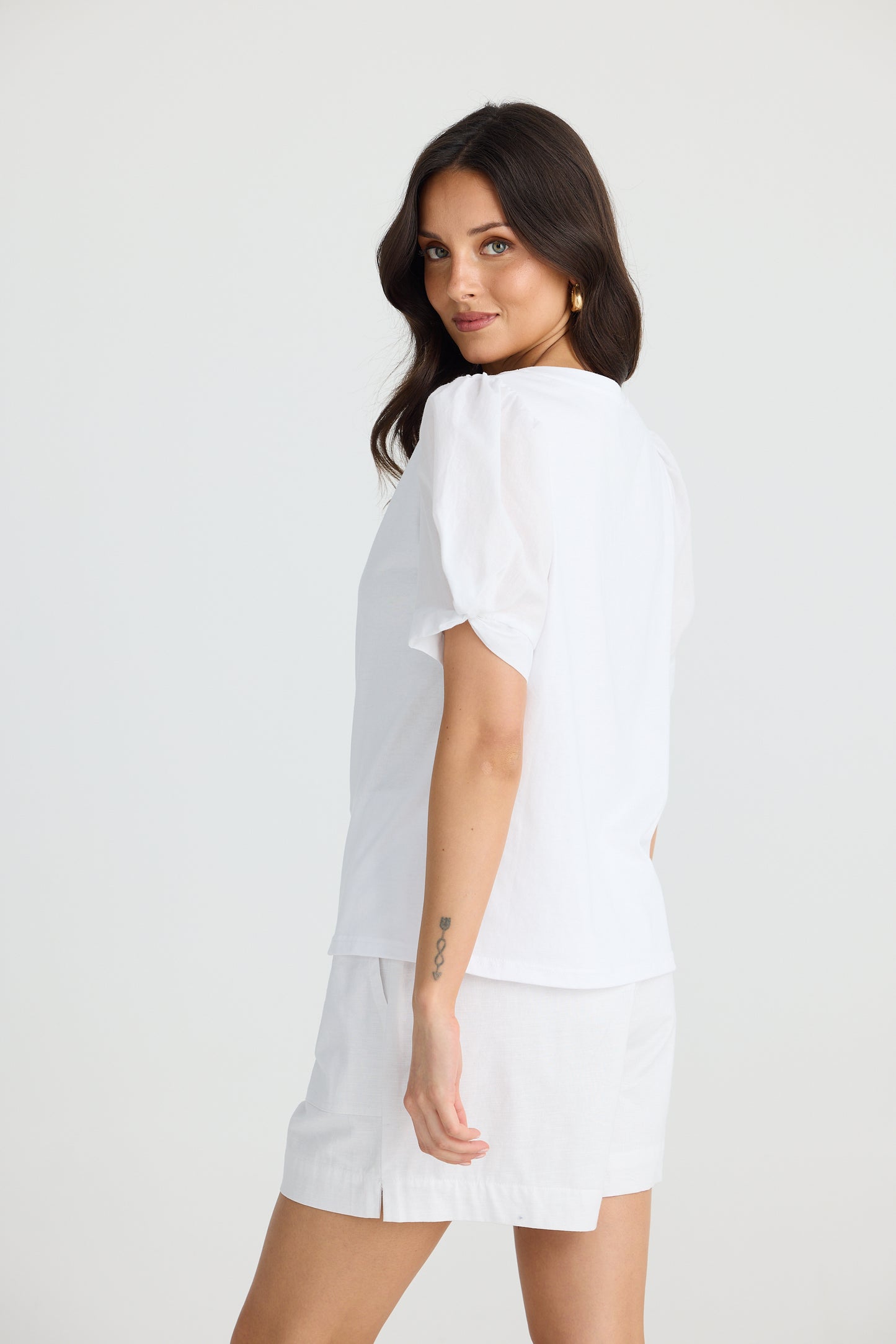 Abigail Vneck Tee